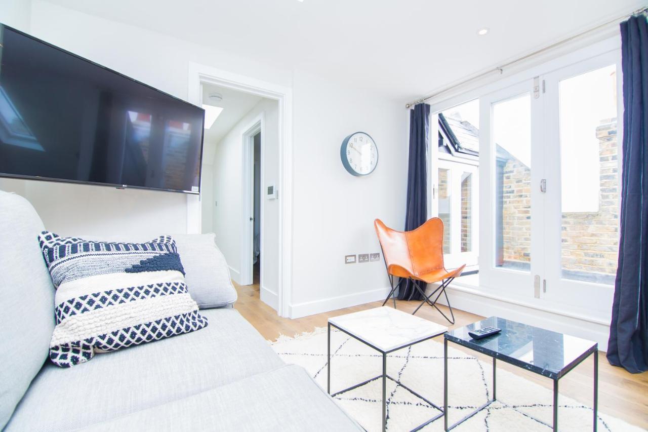Whitfield Street Apartments Londra Esterno foto